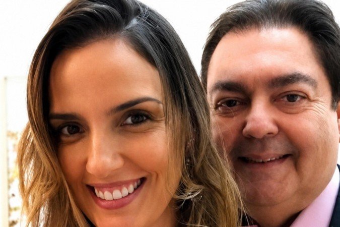 Esposa de Faustão comove ao falar sobre os órgãos recebidos pelo apresentador - (crédito: Reprodução/Instagram) Esposa de Faustão comove ao falar sobre os órgãos recebidos pelo apresentador - (crédito: Reprodução/Instagram)