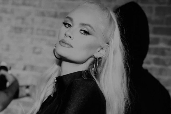 Lauren Bennett, que não publicava em suas redes desde fevereiro, deixa uma filha de 6 anos - (crédito: Reprodução/Instagram) Lauren Bennett, que não publicava em suas redes desde fevereiro, deixa uma filha de 6 anos - (crédito: Reprodução/Instagram)