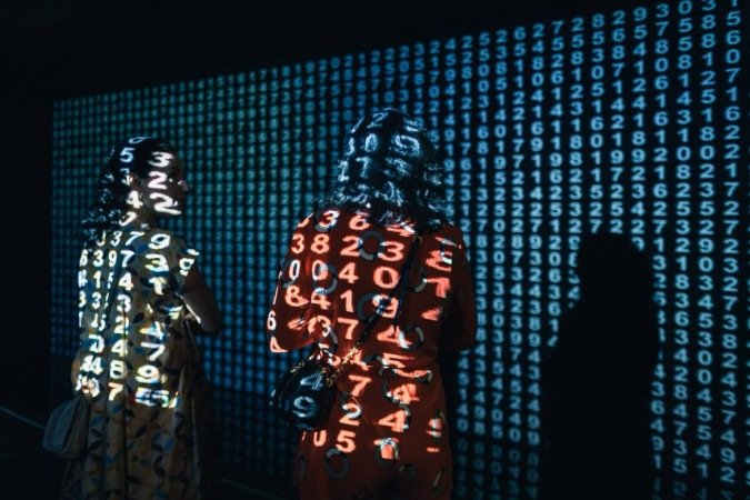 Síntese - Arte e Tecnologia explora as relações entre seres humanos, natureza e tecnologia