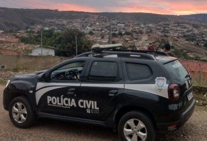 A operação também cumpriu mandados de busca e apreensão -  (crédito: Reprodução/PCMG)