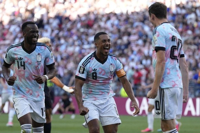 O técnico da Bélgica, Rudi Garcia, conversou com Folarin Balogun após a partida - (crédito: AFP via Getty Images) O técnico da Bélgica, Rudi Garcia, conversou com Folarin Balogun após a partida - (crédito: AFP via Getty Images)