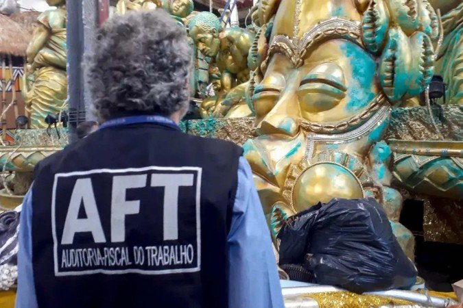Operação da Auditoria-Fiscal do Trabalho resgatou doméstica que trabalhava desde a infância sem receber salários - (crédito: Vítor Abdala/Agência Brasil) Operação da Auditoria-Fiscal do Trabalho resgatou doméstica que trabalhava desde a infância sem receber salários - (crédito: Vítor Abdala/Agência Brasil)