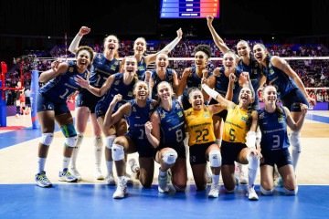 Em mais um final disputado ponto a ponto, desta vez as brasileiras demonstraram mais frieza e precisão para botar a bola no chão. -  (crédito: FIVB/Divulga&ccedil;&atilde;o)