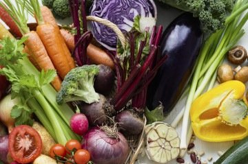 O custo de uma dieta saudável no Brasil ficou em US$ PPC 4,89 por pessoa ao dia, valor inferior à média da América do Sul, de US$ 4,94 - (crédito: Magnific) O custo de uma dieta saudável no Brasil ficou em US$ PPC 4,89 por pessoa ao dia, valor inferior à média da América do Sul, de US$ 4,94 - (crédito: Magnific)
