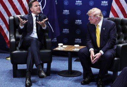 O secretário-geral da OTAN, Mark Rutte, e o presidente dos EUA, Donald Trump, reuniram-se à margem da cúpula da OTAN em Ancara, em 8 de julho de 2026. -  (crédito:  AFP) -O secretário-geral da OTAN, Mark Rutte, e o presidente dos EUA, Donald Trump, reuniram-se à margem da cúpula da OTAN em Ancara, em 8 de julho de 2026. -  (crédito:  AFP)