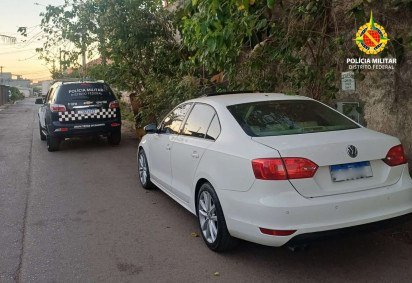 Automóvel havia sido roubado no último domingo (5), em frente à faculdade IESB -  (crédito: PMDF/Divulgação) -Automóvel havia sido roubado no último domingo (5), em frente à faculdade IESB -  (crédito: PMDF/Divulgação)