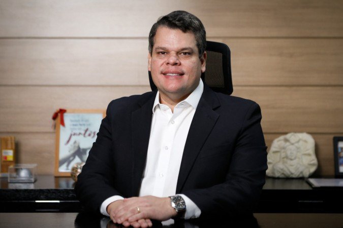 André Santos assume a presidência da Neoenergia após mais de 25 anos de experiência no setor elétrico - (crédito: Divulgação/Neonergia) André Santos assume a presidência da Neoenergia após mais de 25 anos de experiência no setor elétrico - (crédito: Divulgação/Neonergia)