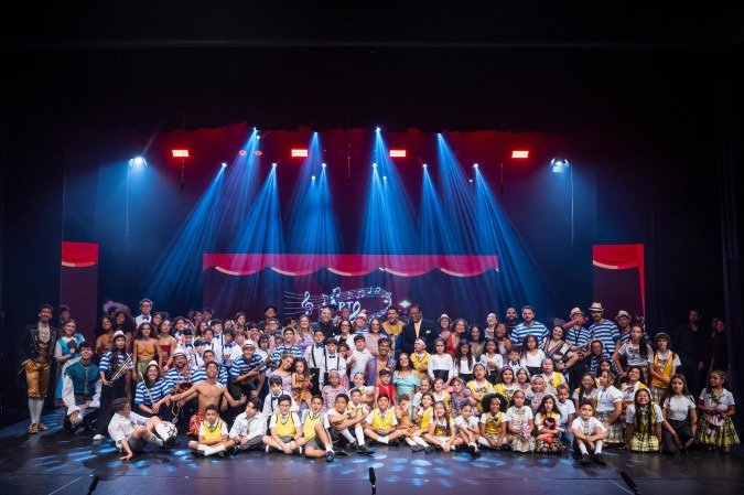Instituto Arte Jovem - 10 Anos: O Melhor de Uma Década em Cena
- (crédito: Divulgação ) Instituto Arte Jovem - 10 Anos: O Melhor de Uma Década em Cena
- (crédito: Divulgação )