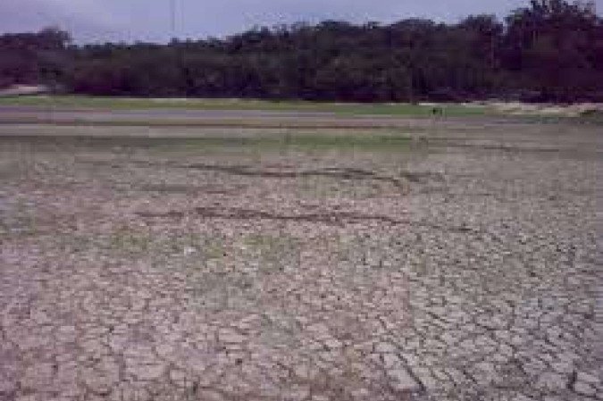 Rio Negro, no Amazonas: El Niño pode reduzir a chuva na Região norte do Brasil
- (crédito: Wikemedia Commons/Divulgação ) Rio Negro, no Amazonas: El Niño pode reduzir a chuva na Região norte do Brasil
- (crédito: Wikemedia Commons/Divulgação )