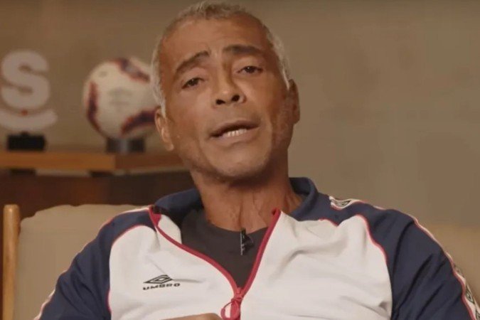 Romário tem salário da CazéTV bloqueado por dívida de R$ 32 milhões - (crédito: Reprodução/Instagram) Romário tem salário da CazéTV bloqueado por dívida de R$ 32 milhões - (crédito: Reprodução/Instagram)