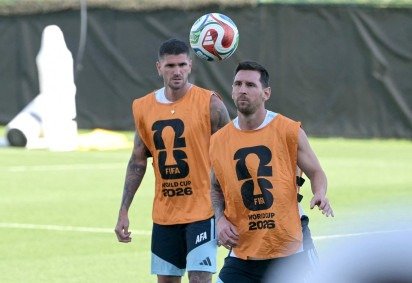 Messi é uma das estrelas que entram em campo neste sábado -  (crédito: Juan Mabromata/AFP) -Messi é uma das estrelas que entram em campo neste sábado -  (crédito: Juan Mabromata/AFP)