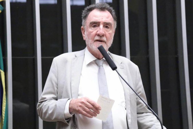Deputado federal, Patrus foi ministro de Lula e Dilma: escolha representa tentativa de melhorar a imagem do PT - (crédito: Thiago Cristino / Câmara dos Deputados) Deputado federal, Patrus foi ministro de Lula e Dilma: escolha representa tentativa de melhorar a imagem do PT - (crédito: Thiago Cristino / Câmara dos Deputados)