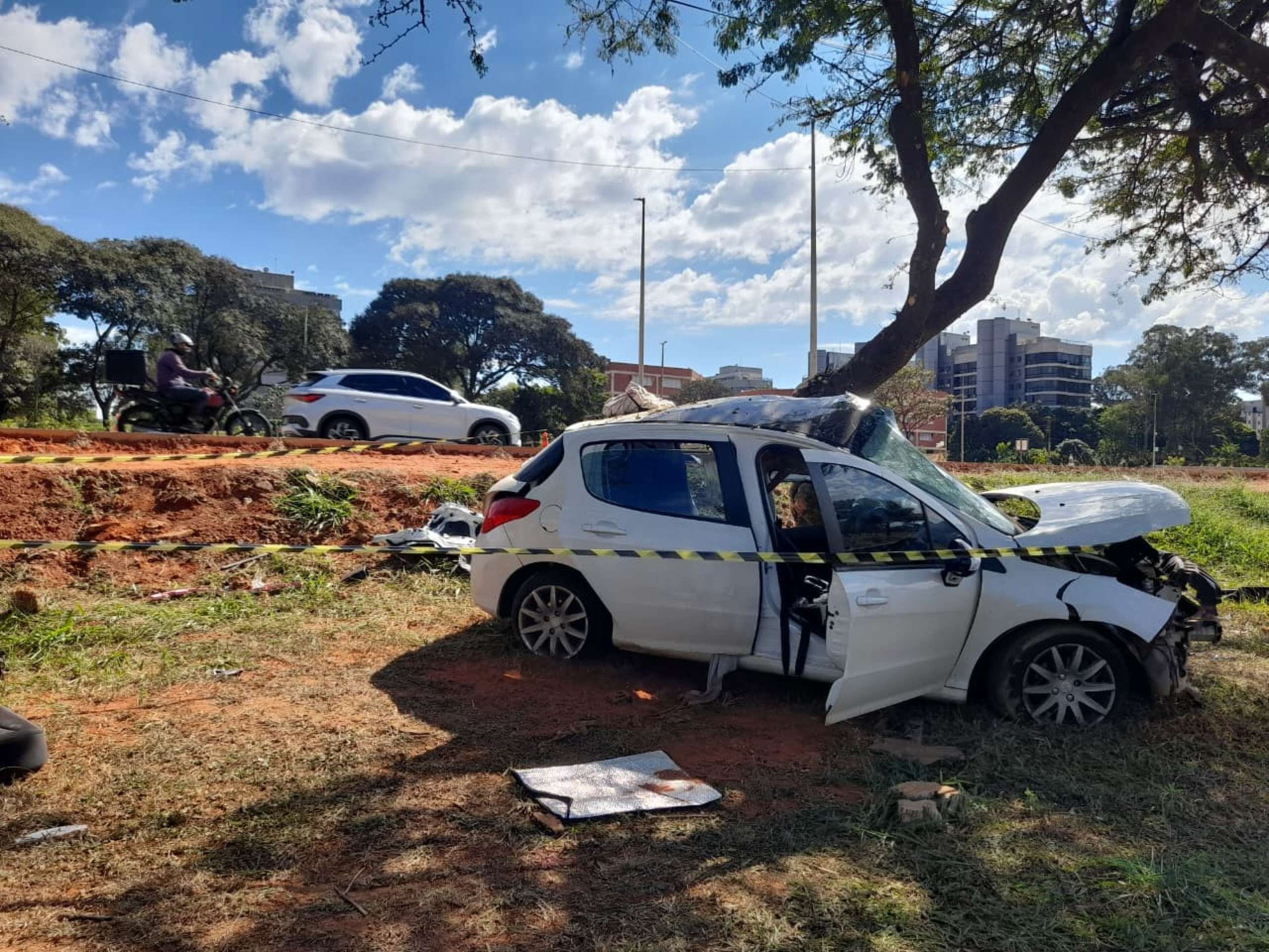 Colis&atilde;o deixou um homem morto e duas crian&ccedil;as feridas