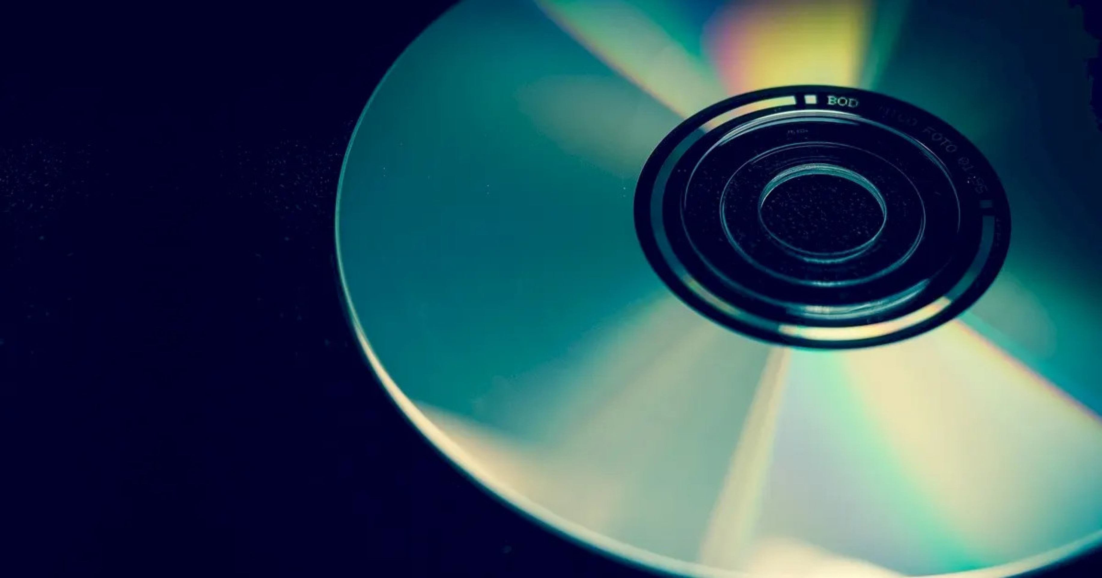 CD se torna novo símbolo de status e mantém relevância na era do streaming digital