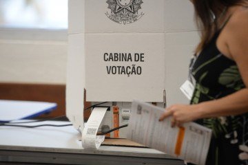 Desde de 1950, nenhum presidente da República foi eleito sem conquistar a maioria dos votos dos mineiros
- (crédito: Túlio Santos/EM/D.A Press – 30/10/22) Desde de 1950, nenhum presidente da República foi eleito sem conquistar a maioria dos votos dos mineiros
- (crédito: Túlio Santos/EM/D.A Press – 30/10/22)