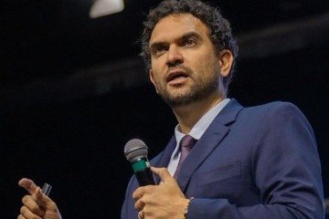 Felipe Nunes, diretor da Quaest, anunciou a decisão da empresa em comunicado nas redes sociais
- (crédito: Reprodução/X) Felipe Nunes, diretor da Quaest, anunciou a decisão da empresa em comunicado nas redes sociais
- (crédito: Reprodução/X)
