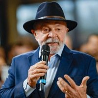 Para o presidente brasileiro, a cobrança de 'pedágio' por parte dos EUA é uma tentativa de 'ganhar dinheiro às custas da desgraça'
 -  (crédito: Ricardo Stuckert /PR)