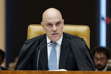 Nova solicitação de Moraes ocorre após o ministro ter autorizado, no dia 2 de julho, a mudança do local onde as joias estavam guardadas - (crédito: Rosinei Coutinho/STF) Nova solicitação de Moraes ocorre após o ministro ter autorizado, no dia 2 de julho, a mudança do local onde as joias estavam guardadas - (crédito: Rosinei Coutinho/STF)