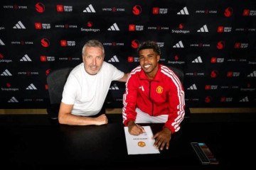 Andrey Santos troca de clube, mas permanece no futebol inglês - (crédito: Foto: Divulgação/Manchester United) Andrey Santos troca de clube, mas permanece no futebol inglês - (crédito: Foto: Divulgação/Manchester United)