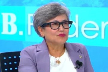 Iêdes Soares Braga, secretária de Educação do DF, é a entrevistada do CB.Poder de hoje
- (crédito: Reprodução) Iêdes Soares Braga, secretária de Educação do DF, é a entrevistada do CB.Poder de hoje
- (crédito: Reprodução)