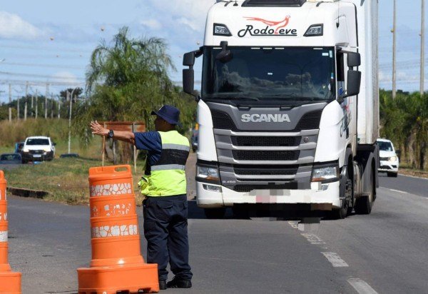 A BR 060 é uma das rodovias mais movimentadas e fiscalizadas, além da 040, 020, 070, 290 e 251 -  (crédito: Marcelo Ferreira/CB/D.A Press)