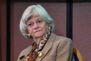 Widdecombe era conhecida por opiniões conservadoras e sem rodeios, opondo-se ao aborto e à expansão dos direitos LGBTQIA+ - (crédito: AFP) Widdecombe era conhecida por opiniões conservadoras e sem rodeios, opondo-se ao aborto e à expansão dos direitos LGBTQIA+ - (crédito: AFP)