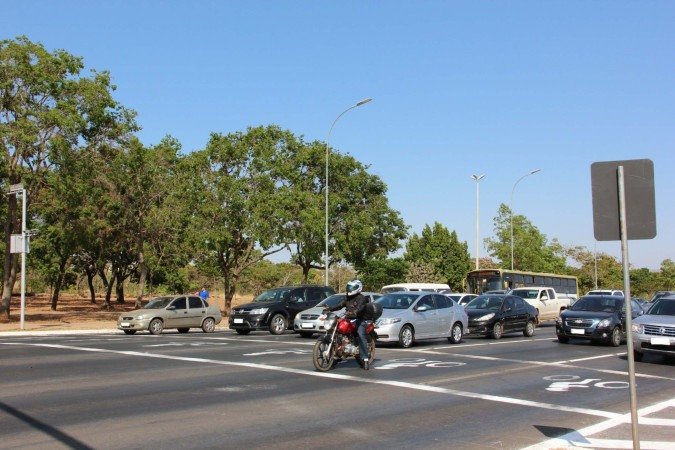 Acesso ao Sudoeste pela 4ª Avenida será interditado temporariamente - (crédito: Detran-DF/Divulgação) Acesso ao Sudoeste pela 4ª Avenida será interditado temporariamente - (crédito: Detran-DF/Divulgação)