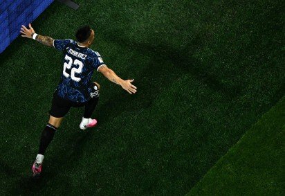  Argentina's forward #22 Lautaro Martinez celebrates scoring his team's second goal during the 2026 World Cup football tournament semi-final match between England and Argentina at the Atlanta Stadium in Atlanta on July 15, 2026.  (Photo by Jewel SAMAD / AFP)
       -  (crédito: Jewel Samad/AFP)