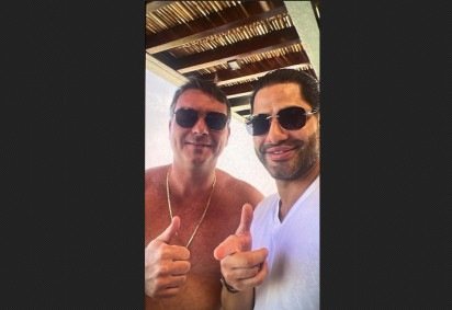 Foto divulgada nesta quarta-feira (15/7) pelo portal 'ICL Notícias' mostra Flávio Bolsonaro e o Sicário de Daniel Vorcaro -  (crédito: Reprodução/ICL Notícias) -Foto divulgada nesta quarta-feira (15/7) pelo portal 'ICL Notícias' mostra Flávio Bolsonaro e o Sicário de Daniel Vorcaro -  (crédito: Reprodução/ICL Notícias)