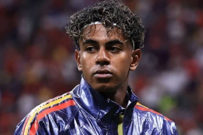 Lamine Yamal dispara e se torna o 3º jogadorr mais jovem a disputar final de Copa do Mundo - (crédito: Reprodução/Instagram) Lamine Yamal dispara e se torna o 3º jogadorr mais jovem a disputar final de Copa do Mundo - (crédito: Reprodução/Instagram)