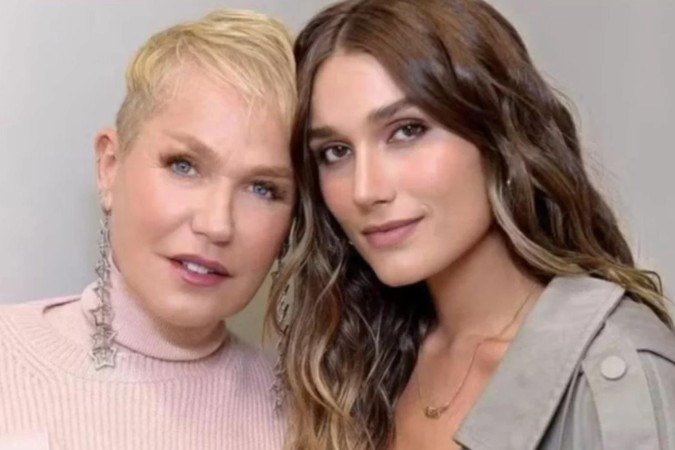 Xuxa apontou que, apesar de não cobrar datas, fala com a filha e o genro, o cantor João Lucas, quase diariamente sobre esse desejo - (crédito: Reprodução/Instagram) Xuxa apontou que, apesar de não cobrar datas, fala com a filha e o genro, o cantor João Lucas, quase diariamente sobre esse desejo - (crédito: Reprodução/Instagram)