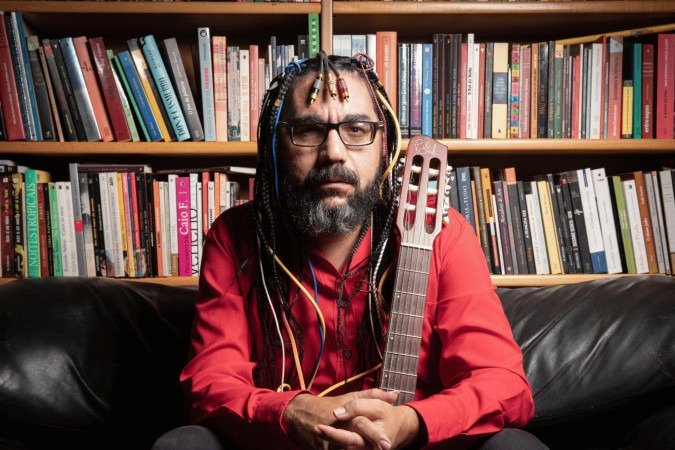 Alberto Salgado adapta repertório para versão instrumental