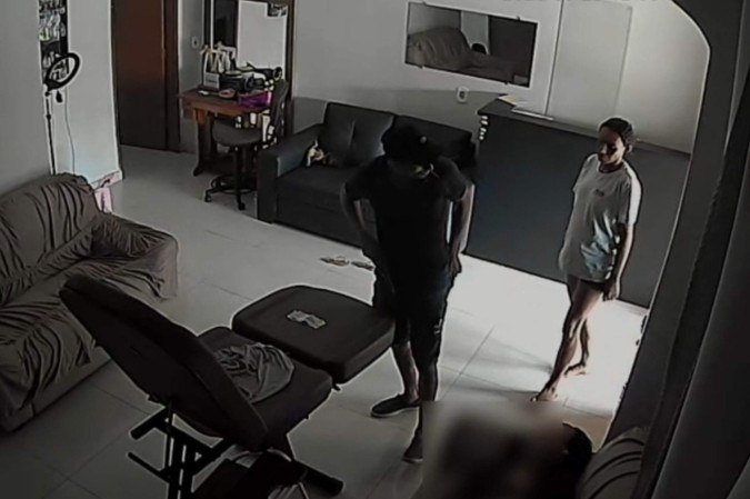 PCDF divulga imagem de casal que invadiu casa e agrediu mulher por dívida na Candangolândia - (crédito: PCDF/Divulgação) PCDF divulga imagem de casal que invadiu casa e agrediu mulher por dívida na Candangolândia - (crédito: PCDF/Divulgação)