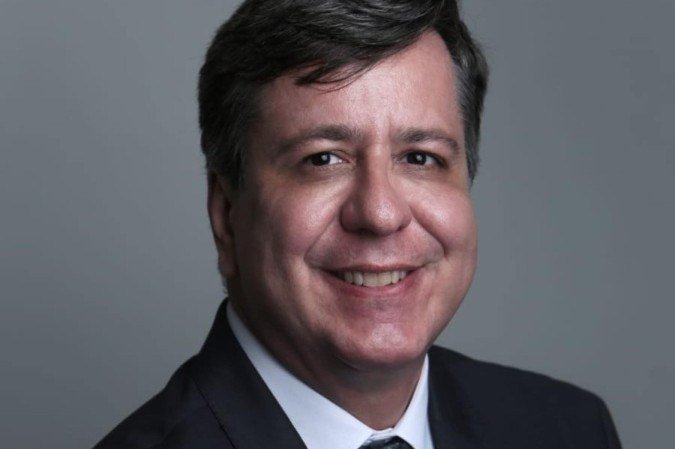Eixo Capital. Cristiano Lustosa, advogado especialista em direito da saúde. Atua na área da saúde suplementar - (crédito: Divulgação) Eixo Capital. Cristiano Lustosa, advogado especialista em direito da saúde. Atua na área da saúde suplementar - (crédito: Divulgação)