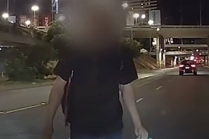 Homem se joga na frente de carro de aplicativo na N2 - (crédito: Material cedido ao Correio) Homem se joga na frente de carro de aplicativo na N2 - (crédito: Material cedido ao Correio)