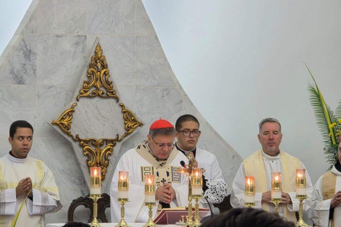 Dom Paulo explicou que o documento divulgado pela Arquidiocese não representa um posicionamento isolado da Igreja de Brasília, mas uma consequência das decisões adotadas pelo Vaticano - (crédito: Carlos Silva/CB/D.A Press) Dom Paulo explicou que o documento divulgado pela Arquidiocese não representa um posicionamento isolado da Igreja de Brasília, mas uma consequência das decisões adotadas pelo Vaticano - (crédito: Carlos Silva/CB/D.A Press)