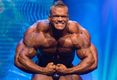 Dallas McCarver (à esq.) compete ao lado de Cedric McMillan no torneio Arnold Classic de 2017 -  (crédito: Frank Jansky/Icon Sportswire via Getty Images) -Dallas McCarver (à esq.) compete ao lado de Cedric McMillan no torneio Arnold Classic de 2017 -  (crédito: Frank Jansky/Icon Sportswire via Getty Images)