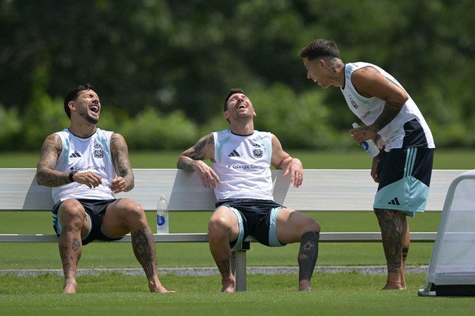 Cinco anos depois de decidir uma Recopa Sul-Americana em um Mané Garrincha vazio, Enzo Fernández volta a disputar uma final mundial em outro palco emblemático -  (crédito: Juan Mabromata/AFP)