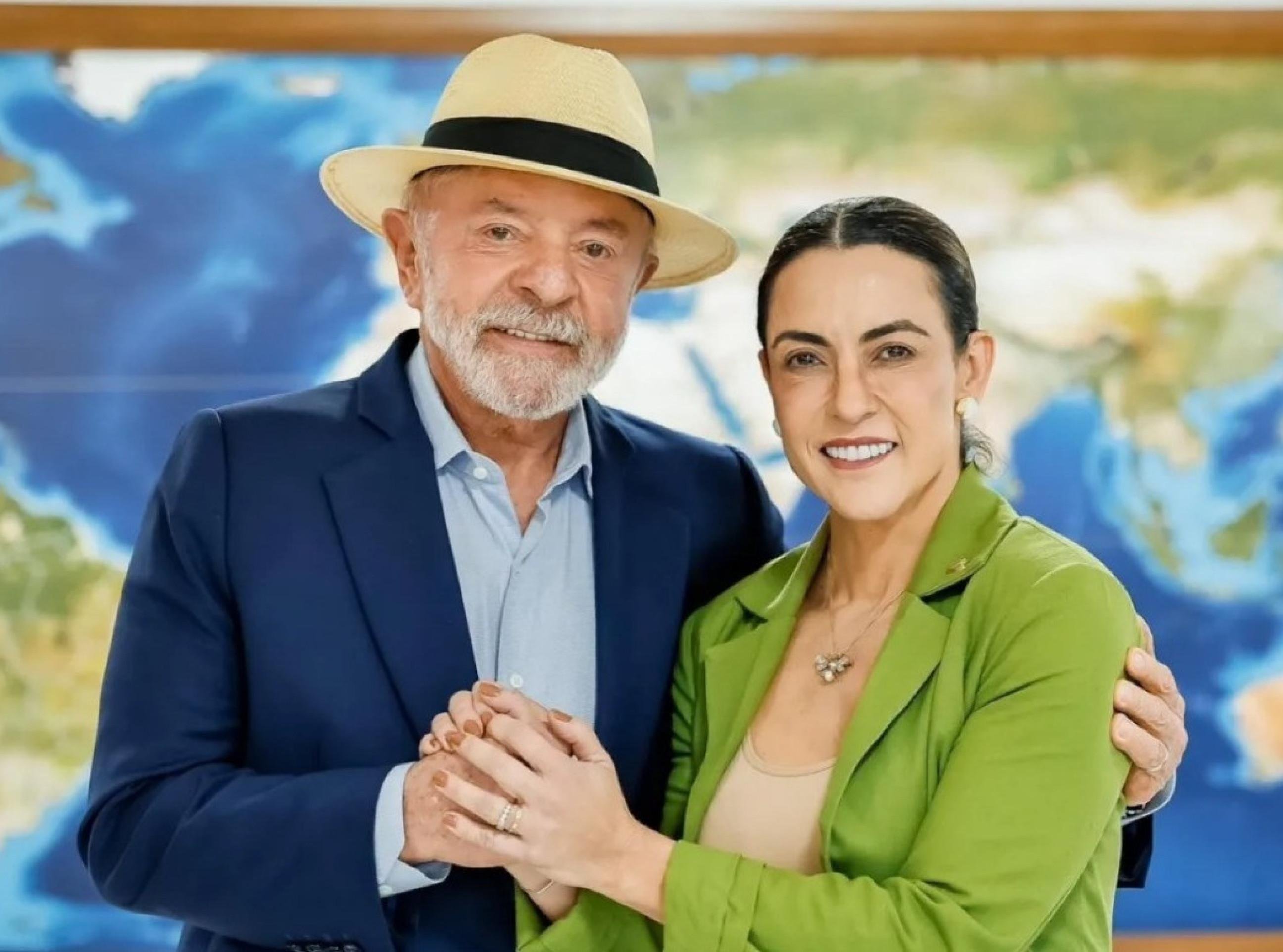 Lula e Soraya Thronicke: alinhamento na defesa da democracia -  (crédito: Ricardo Stuckert/PR)