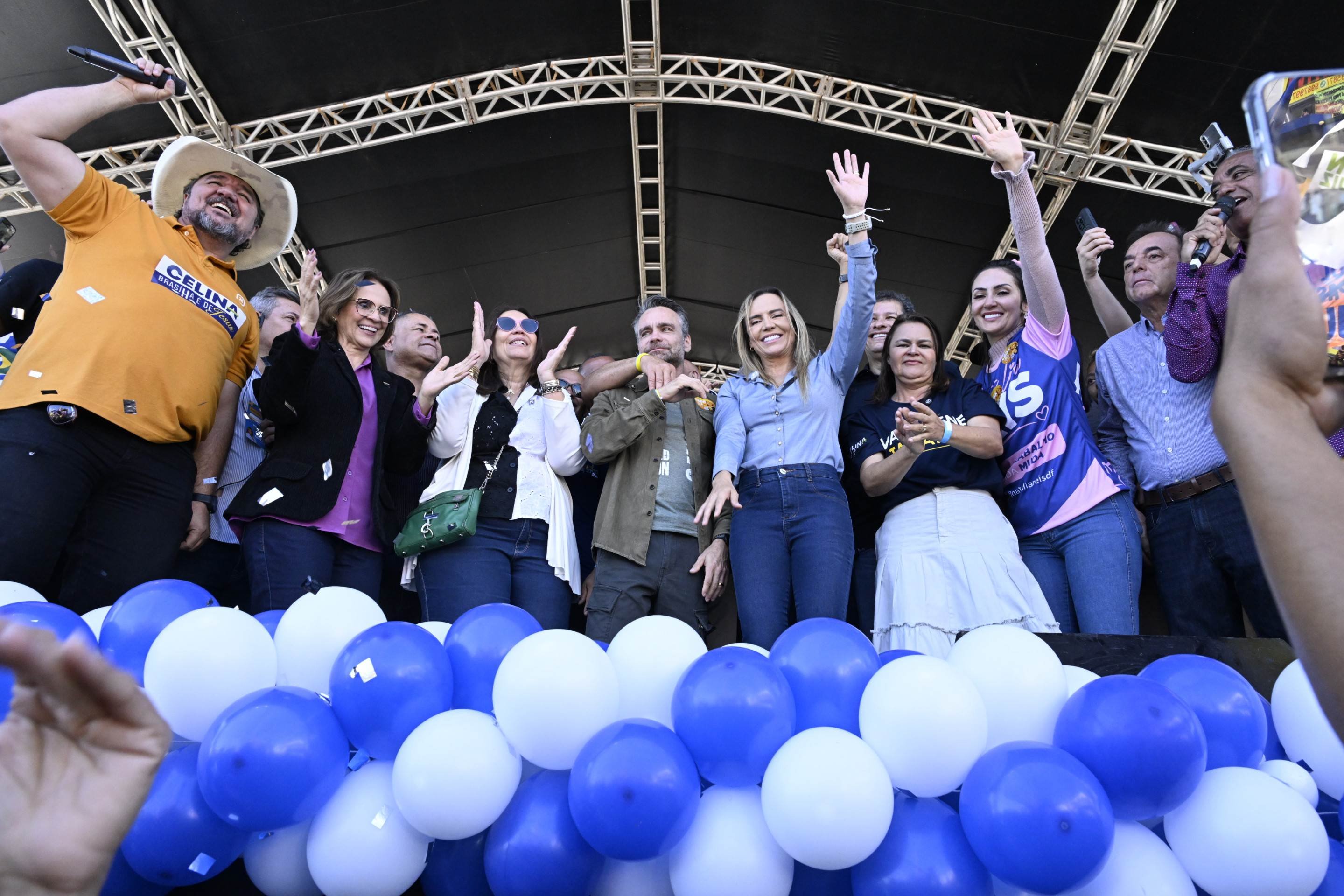 Celina Leão lança pré-candidatura ao Buriti em evento no centro de Ceilândia