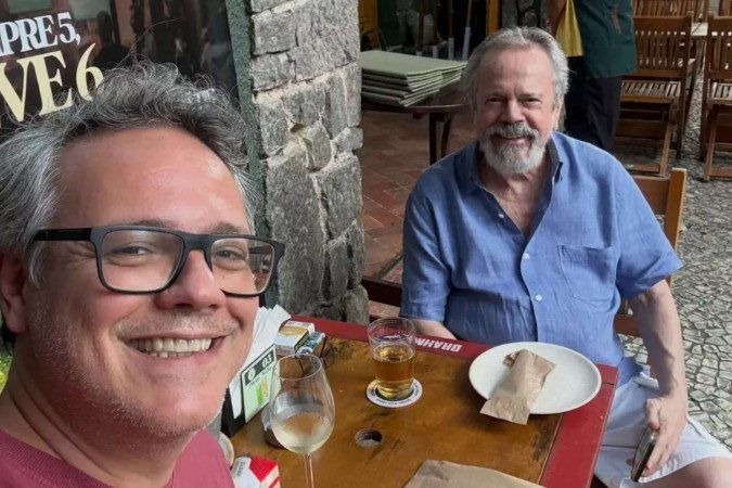 Após morte do pai, Danton Mello faz desabafo sobre o luto - (crédito: Observatorio dos Famosos) Após morte do pai, Danton Mello faz desabafo sobre o luto - (crédito: Observatorio dos Famosos)