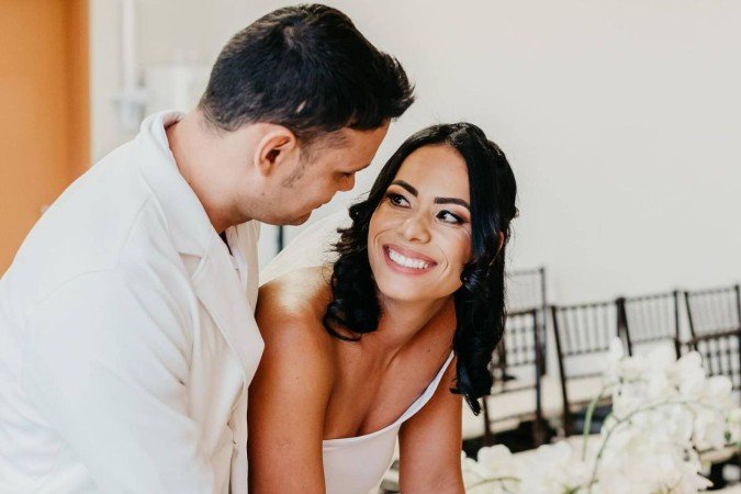 Leonardo de Oliveira Campos e Rayane Lins Farias Campos deixam uma filha de 5 anos - (crédito: Redes sociais/Reprodução) Leonardo de Oliveira Campos e Rayane Lins Farias Campos deixam uma filha de 5 anos - (crédito: Redes sociais/Reprodução)
