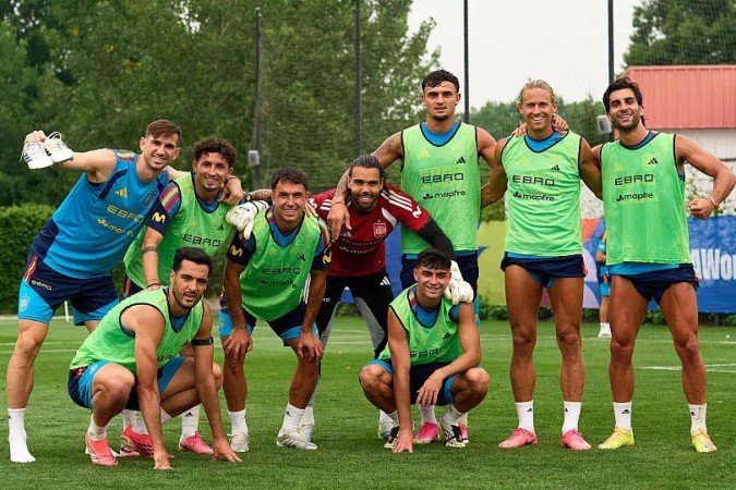 Espanha também pode se tornar a campeã com a melhor defesa: nesta edição, sofreu apenas um gol -  (crédito: RFEF/Divulgação)