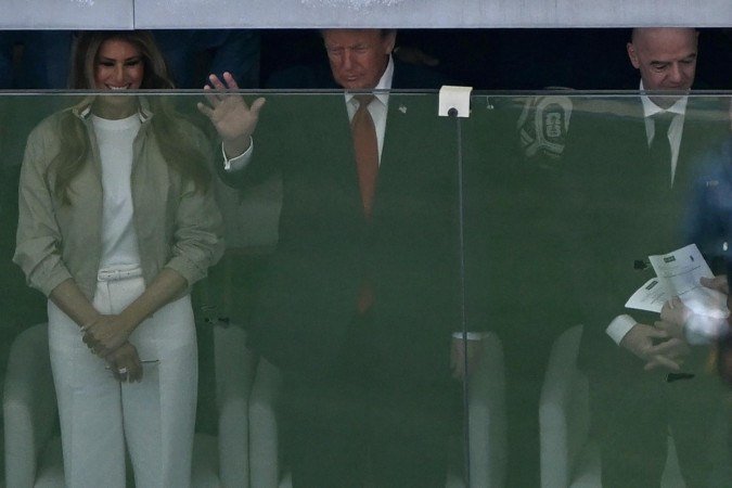 Trump no MetStadium -  (crédito: Jewel SAMAD / AFP)
