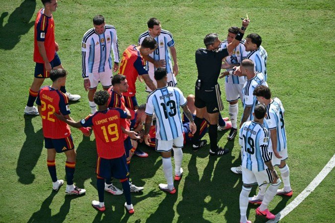 Jogo entre Espanha e Argentina - (crédito: Jewel SAMAD / AFP) Jogo entre Espanha e Argentina - (crédito: Jewel SAMAD / AFP)