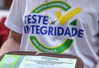 A urna eletr&ocirc;nica e seu selo de seguran&ccedil;a s&atilde;o parte essencial do Teste de Integridade, garantindo a imparcialidade nas Elei&ccedil;&otilde;es 2026. -  (crédito: Antonio Augusto/TSE) -A urna eletr&ocirc;nica e seu selo de seguran&ccedil;a s&atilde;o parte essencial do Teste de Integridade, garantindo a imparcialidade nas Elei&ccedil;&otilde;es 2026. -  (crédito: Antonio Augusto/TSE)