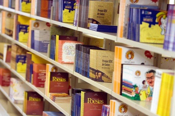 Leve livros em bom estado de conservação e troque por títulos disponíveis na feira
- (crédito: Foto: Divulgação/Sesc DF) Leve livros em bom estado de conservação e troque por títulos disponíveis na feira
- (crédito: Foto: Divulgação/Sesc DF)