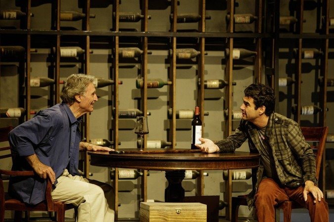  .Mem..rias do Vinho (Per Bacco)..Os atores Herson Capri e Caio Blat na pe..a, ...Mem..rias do Vinho (Per Bacco)......Com: Herson Capri e Caio Blat.Autores: JANDIRA MARTINI e MAUR..CIO GUILHERME.Dire....o: ELIAS ANDREATO.Realiza....o: MESA2 PRODU....ES..Fotos: Roberto Setton..02 e 03 de Agosto de 2024.Teatro Vivo, S..o Paulo.....Mem..rias do Vinho (Per Bacco)...FICHA T..CNICA:..- Com: Herson Capri e Caio Blat.- Autores: JANDIRA MARTINI e MAUR..CIO GUILHERME.- Dire....o: ELIAS ANDREATO.- Assistente Dire....o: RODRIGO FRAMPTON.- Cen..rio: REBECA OLIVEIRA.- Contra regra: Tico (Agilson dos Santos).- Figurino: MARI CHILENI.- Camareira: GISELE PEREIRA.- Ilumina....o: CLEBER ELI.- Opera....o de Luz: IAN BESSA.- Trilha sonora: ELIAS ANDREATO .- Opera....o de Som: EDER SOARES.- Fotos: NANA MORAES.- Fotos de cena: ROBERTO SETTON.- Design e Identidade Visual: RODOLFO REZENDE / Est..dio Tostex.- Controler Financeiro: Cenne Gots.- Produ....o Executiva: ELISANGELA MONTEIRO.- Dire....o de Produ....o: FERNANDO CARDOSO e ROBERTO MONTEIRO..- Realiza....o: MESA2 PRODU....ES..
    