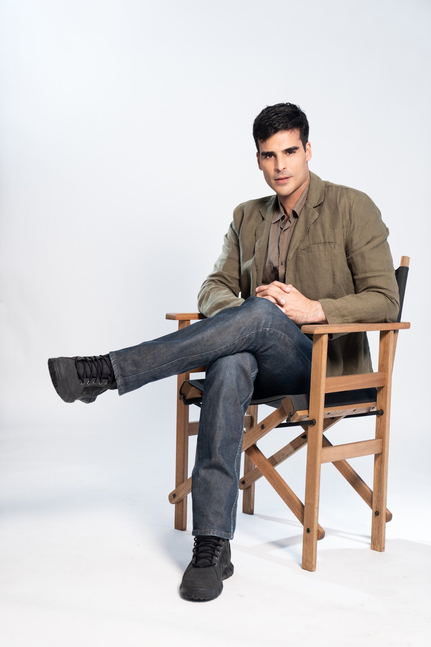 O ator celebra boa fase em nova novela