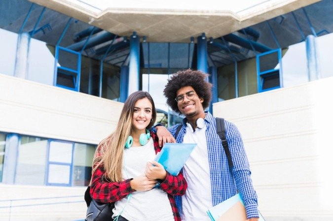  A programa&ccedil;&atilde;o inclui workshops, oficinas e minicursos nas &aacute;reas de sa&uacute;de, direito, engenharia e tecnologia. -  (crédito: Freepik - Divulga&ccedil;&atilde;o Anhanguera)